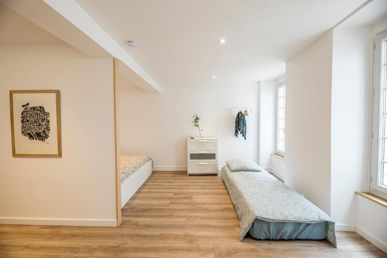 Quartier Du Chateau, Superbe Appartement Avec Parking Pau Exterior foto
